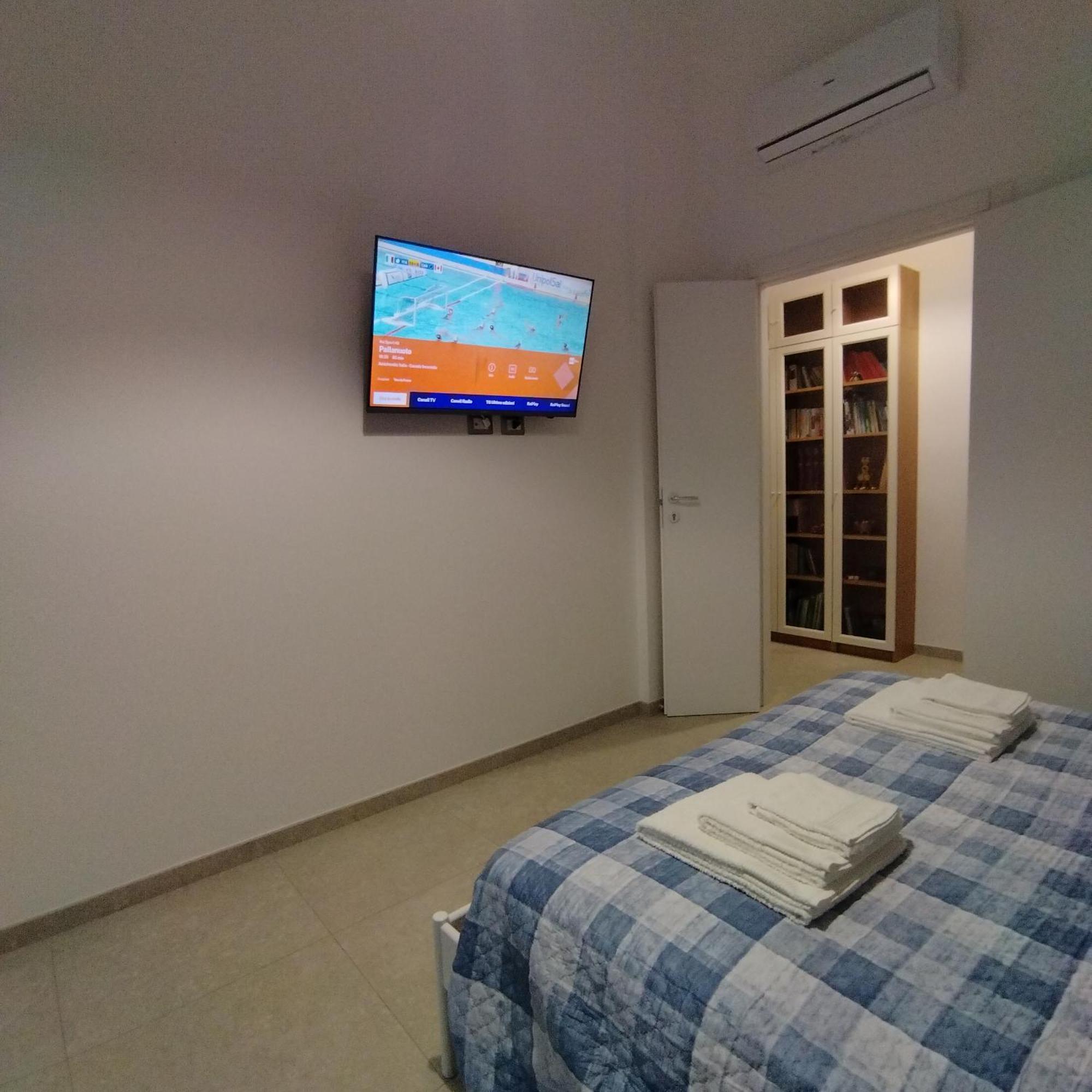 Putignani 210 Apartment Bari Exterior photo